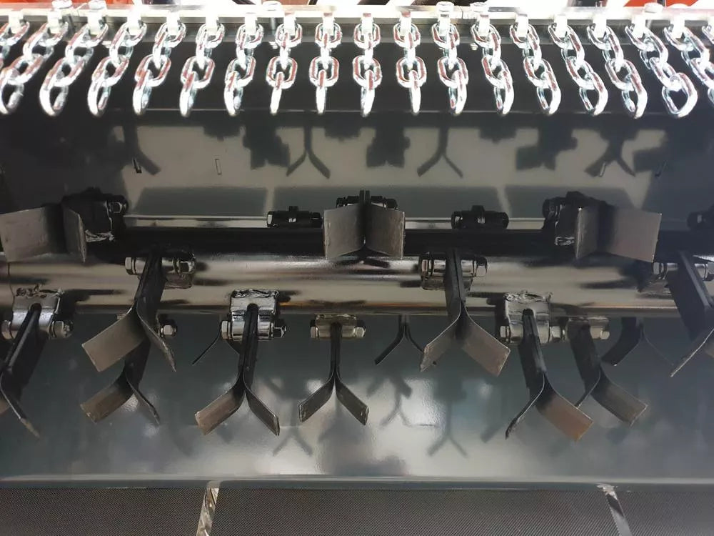Benassi Schlegelmäher Aufsitzmäher FOX 95 4WD - Allrad - Baumawelt.de - NB Baumaschinen 